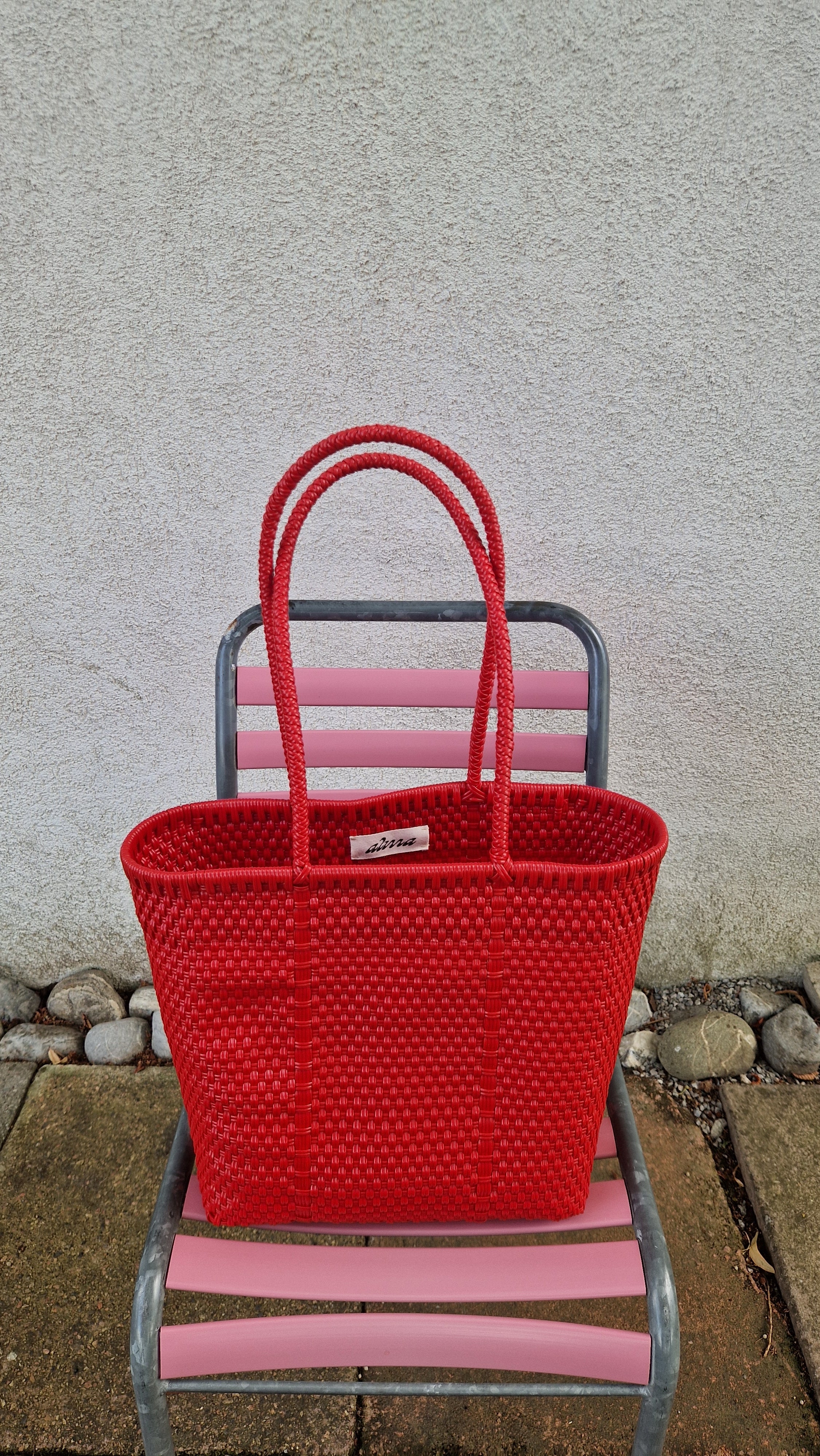 Alma Tote Chica Tomato Red