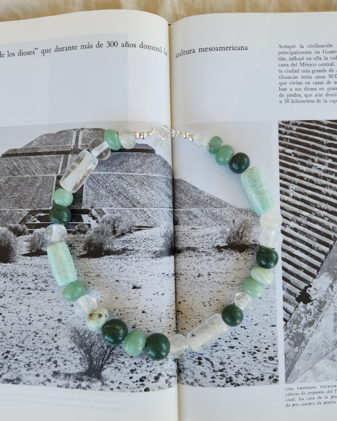 Complete green amulet #1