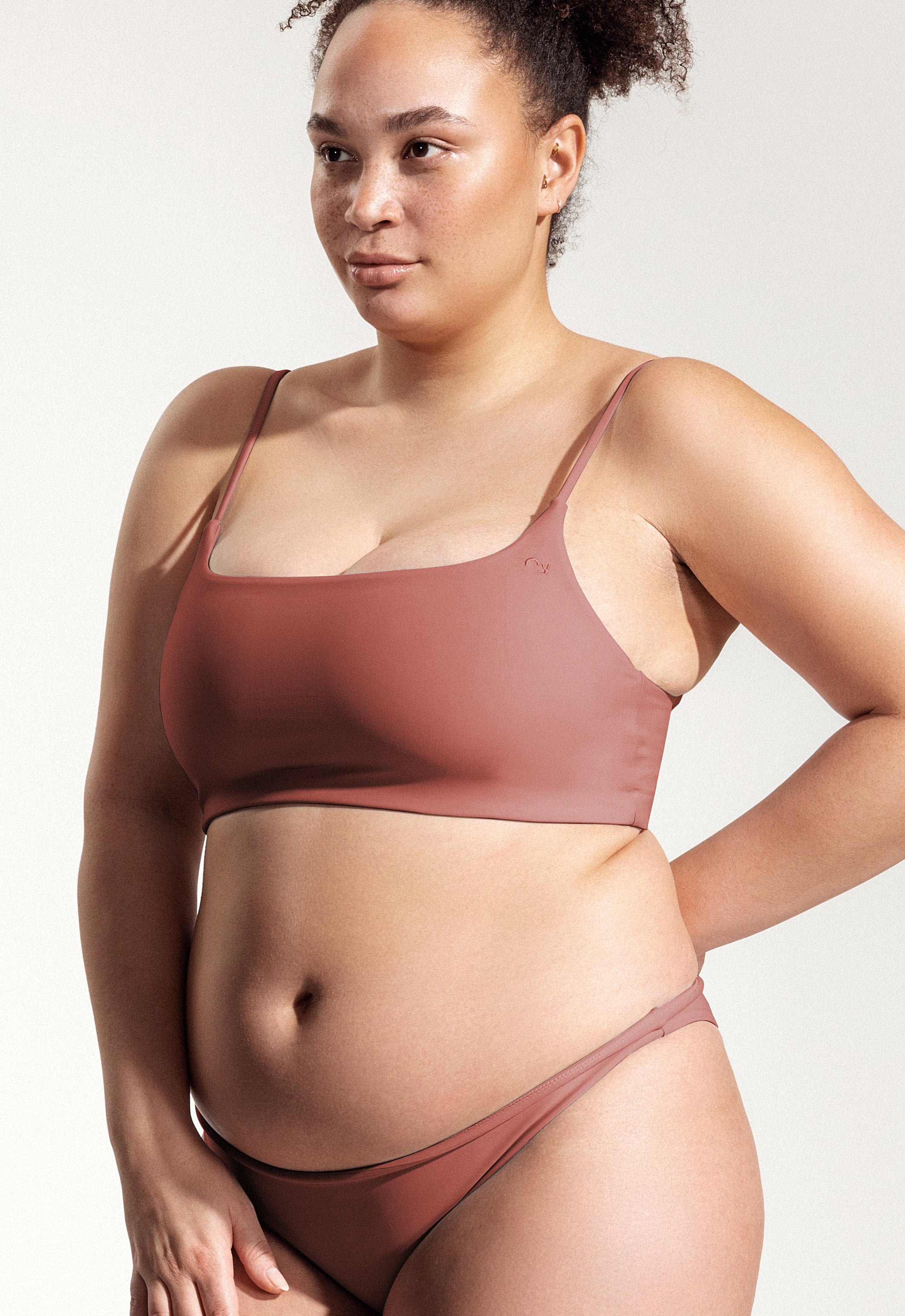 Surf Bikini Oberteil „Buri“ in Lehmrot