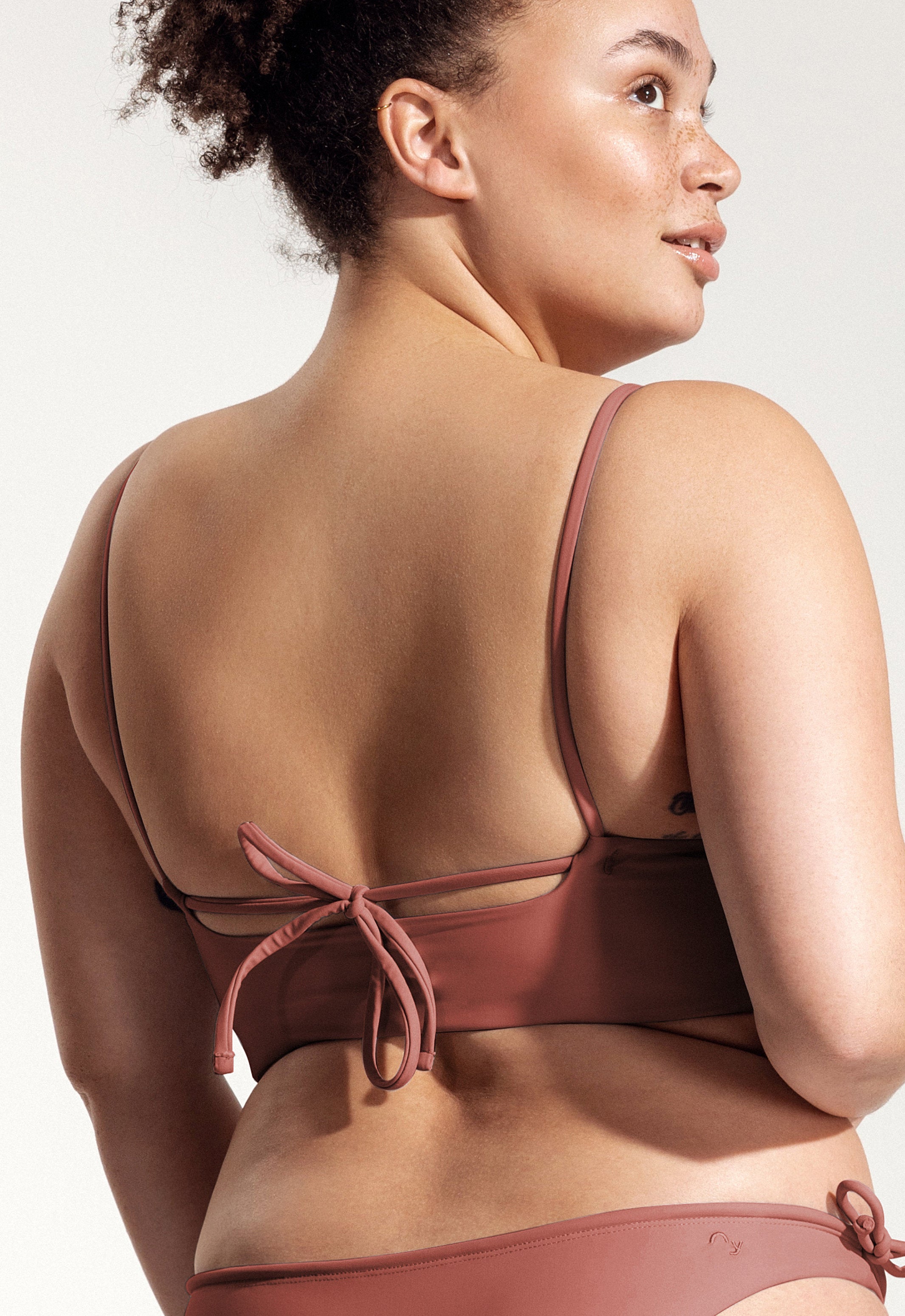 Surf Bikini Oberteil „Buri“ in Lehmrot