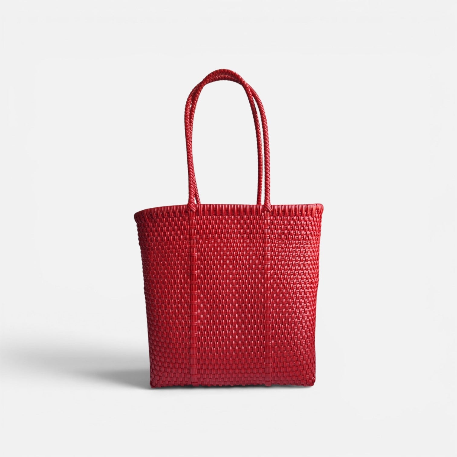 Alma Mediana Tomato Red